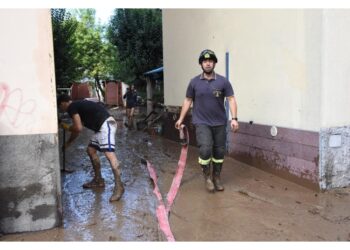 Ai vigili del fuoco 150 richieste di intervento