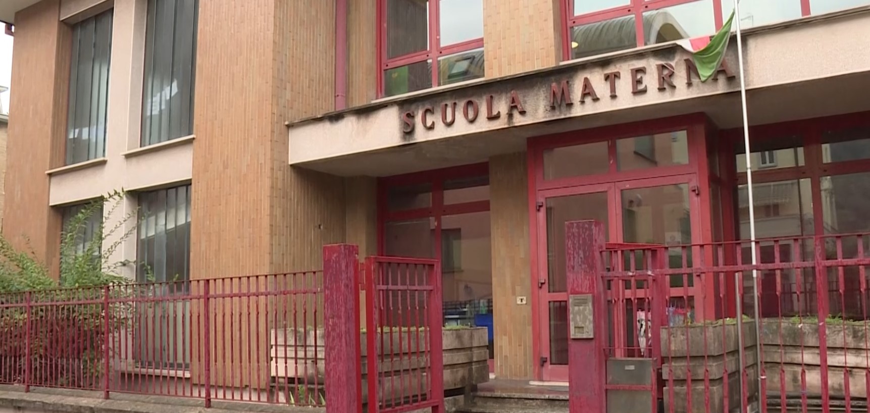 Il Pd: “L’amministrazione Rapinese chiude e apre scuole come se fossero  finestre”