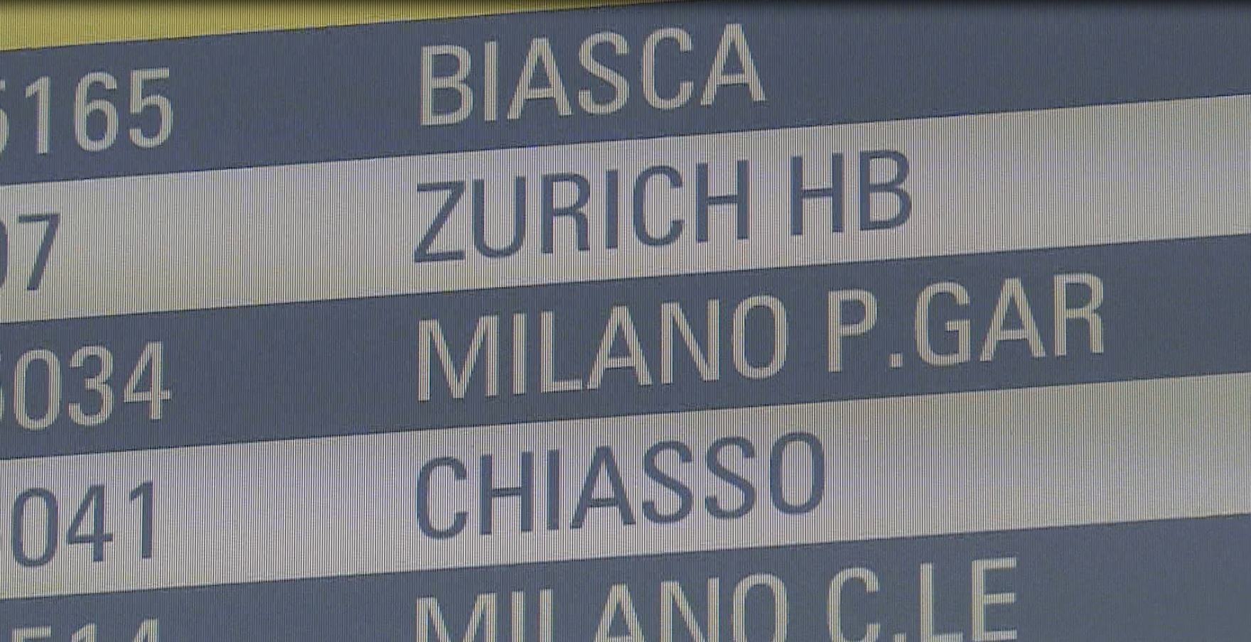Treno deraglia in Ticino e a Monza crolla una pensilina. Circolazione in tilt sulle linee comasche