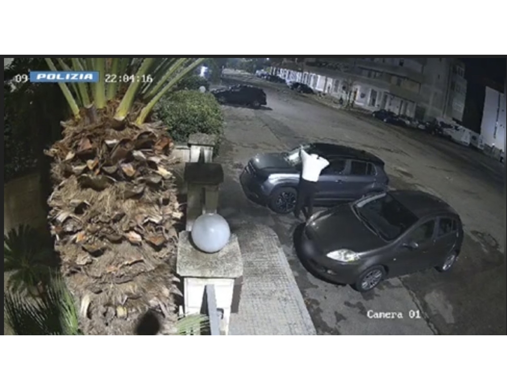 Estorsione con metodo mafioso, arrestato un 60enne a Lecce