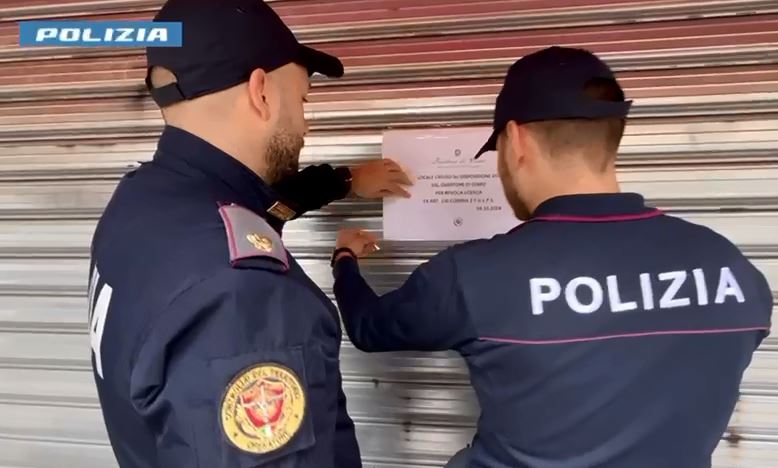Controlli a tappeto in via Anzani, revocata la licenza a un bar, multe e denunce