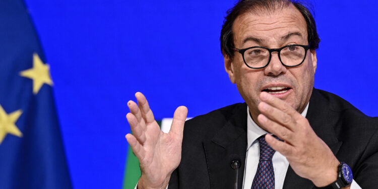 Lo si apprende da fonti di governo