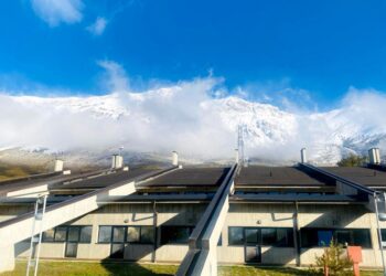 Rimozione di storico 'Bivacco Bafile' fatta appena in tempo