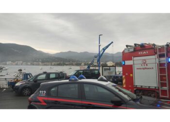 Danneggiate una discoteca e un ristorante