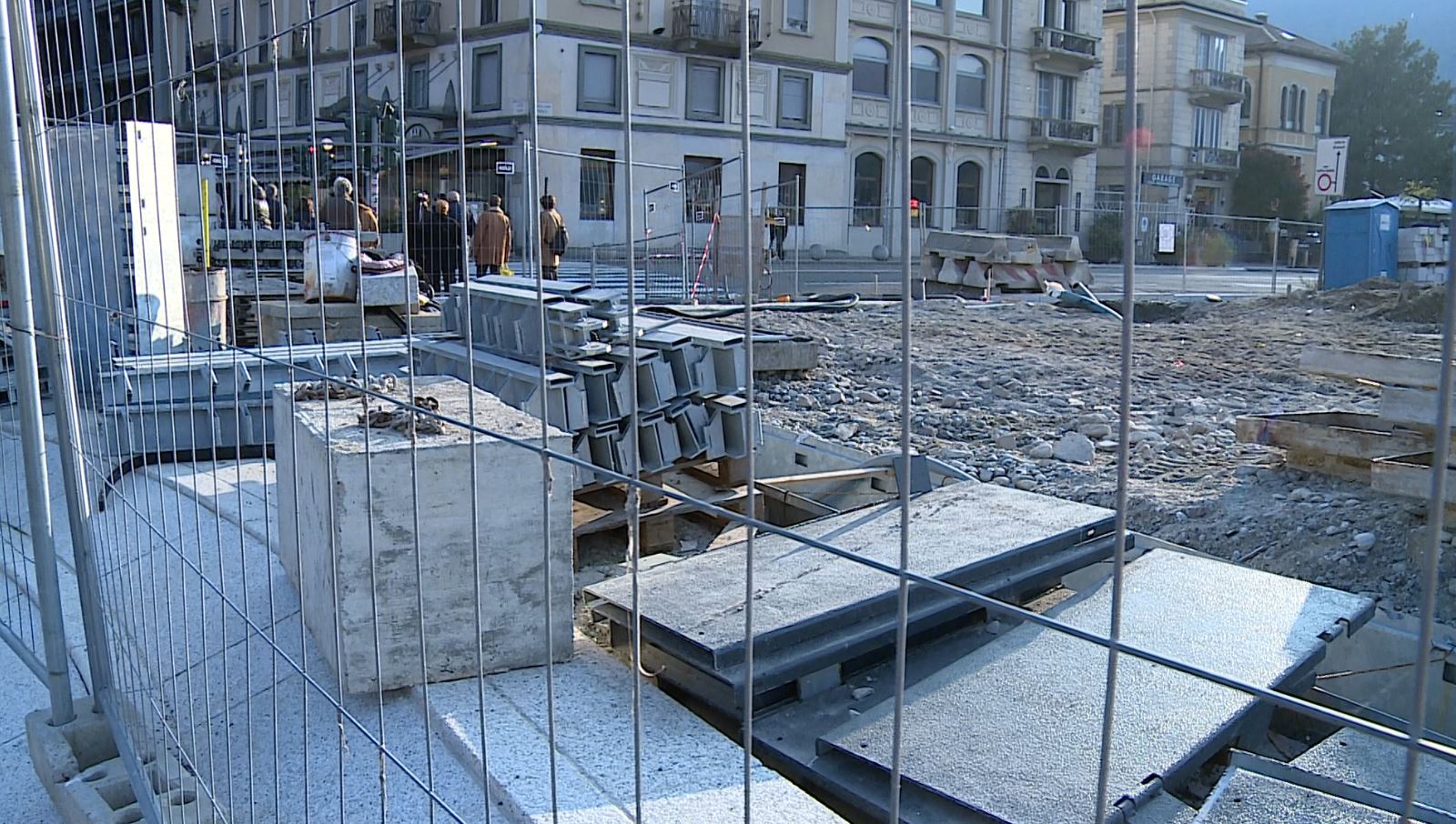 Cantiere delle paratie del lungolago di Como. La parola “fine” nella primavera del prossimo anno