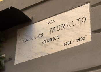 via Muralto Como