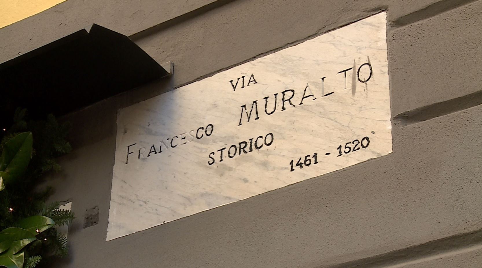 Como, mercatini in via Muralto e via Vitani. Undici negozianti scrivono al sindaco: “Noi penalizzati. Spostateli”