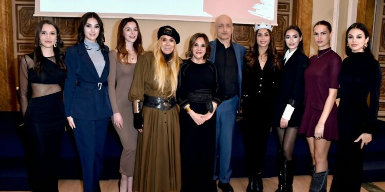 Le foto di Tiziana Luxardo con Ofelia Passaponti e altre 7 miss
