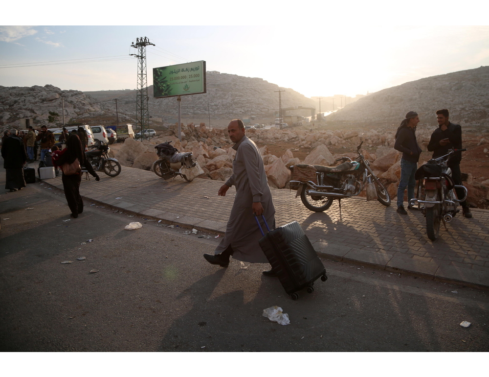 Al Jazeera, trovata fossa comune con migliaia di corpi