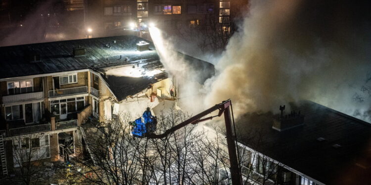 Dopo esplosione e incendio