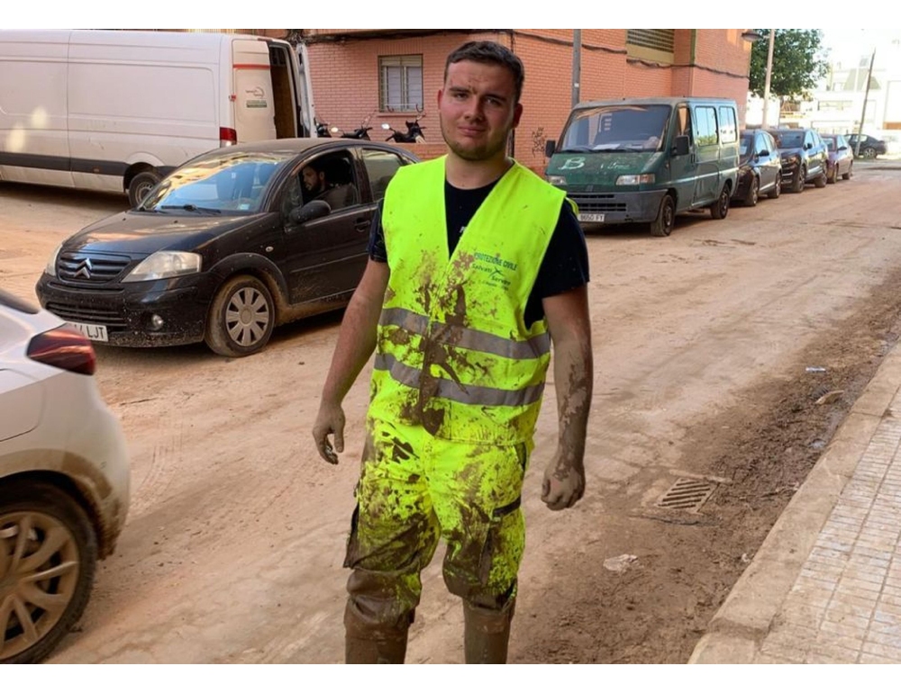 Dall’Abruzzo al fango di Valencia in missione di solidarietà