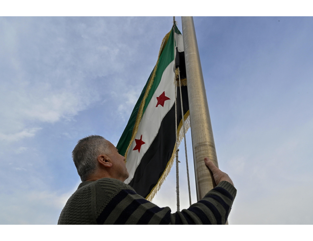 Forze curde, ‘siamo parte integrante della Siria unita’