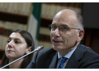 L'appello del Dem a difendere i valori della democrazia