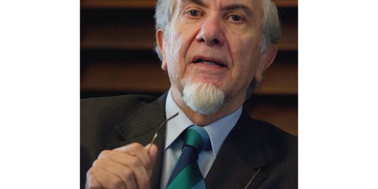 E' stato deputato e sottosegretario