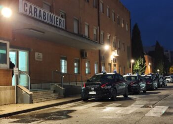 Contratti falsi e prostituzione