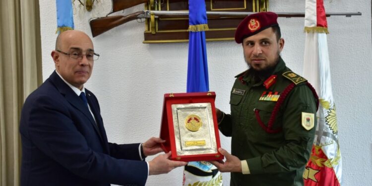 Ministro Sehili riceve direttore intelligence militare Libia