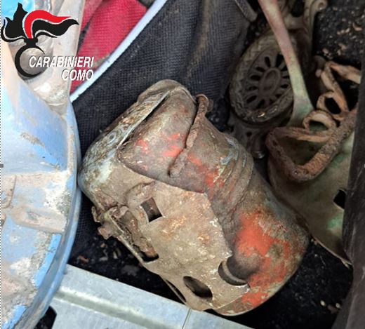 Eupilio, il mistero della bomba a mano dell’Esercito trovata nei campi