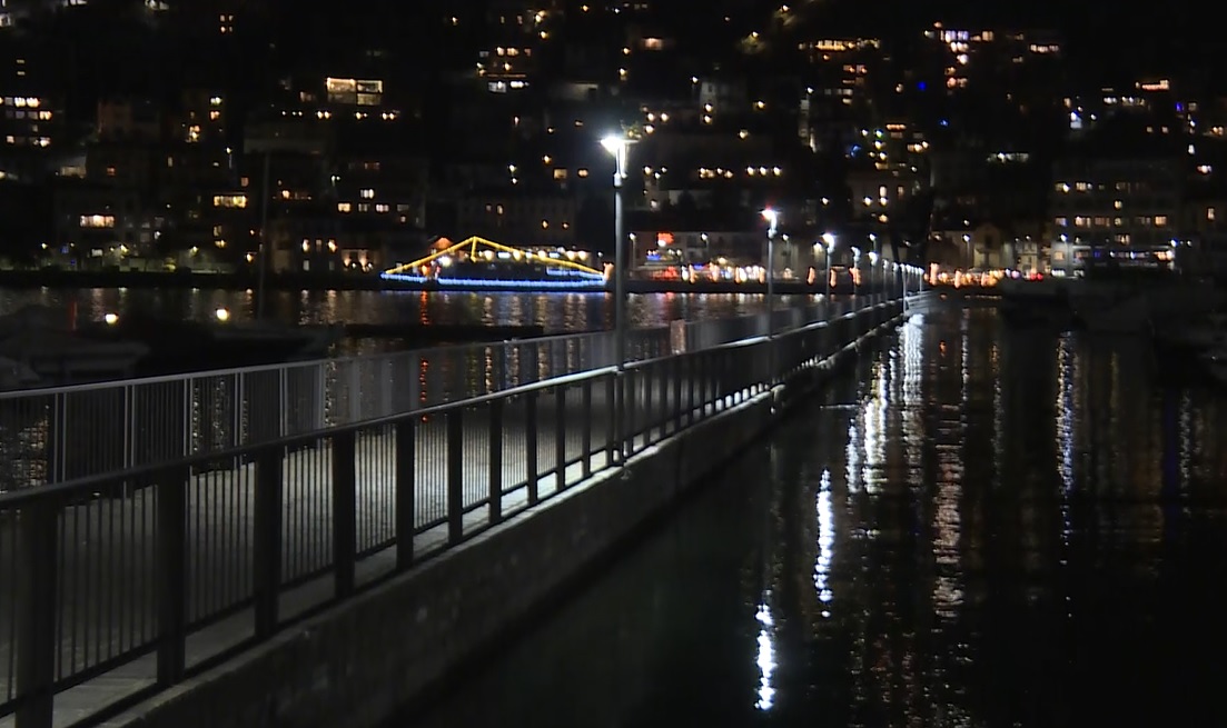 Capodanno a Como, tornano i fuochi d’artificio sul lago: ecco le strade chiuse al traffico nella notte di San Silvestro