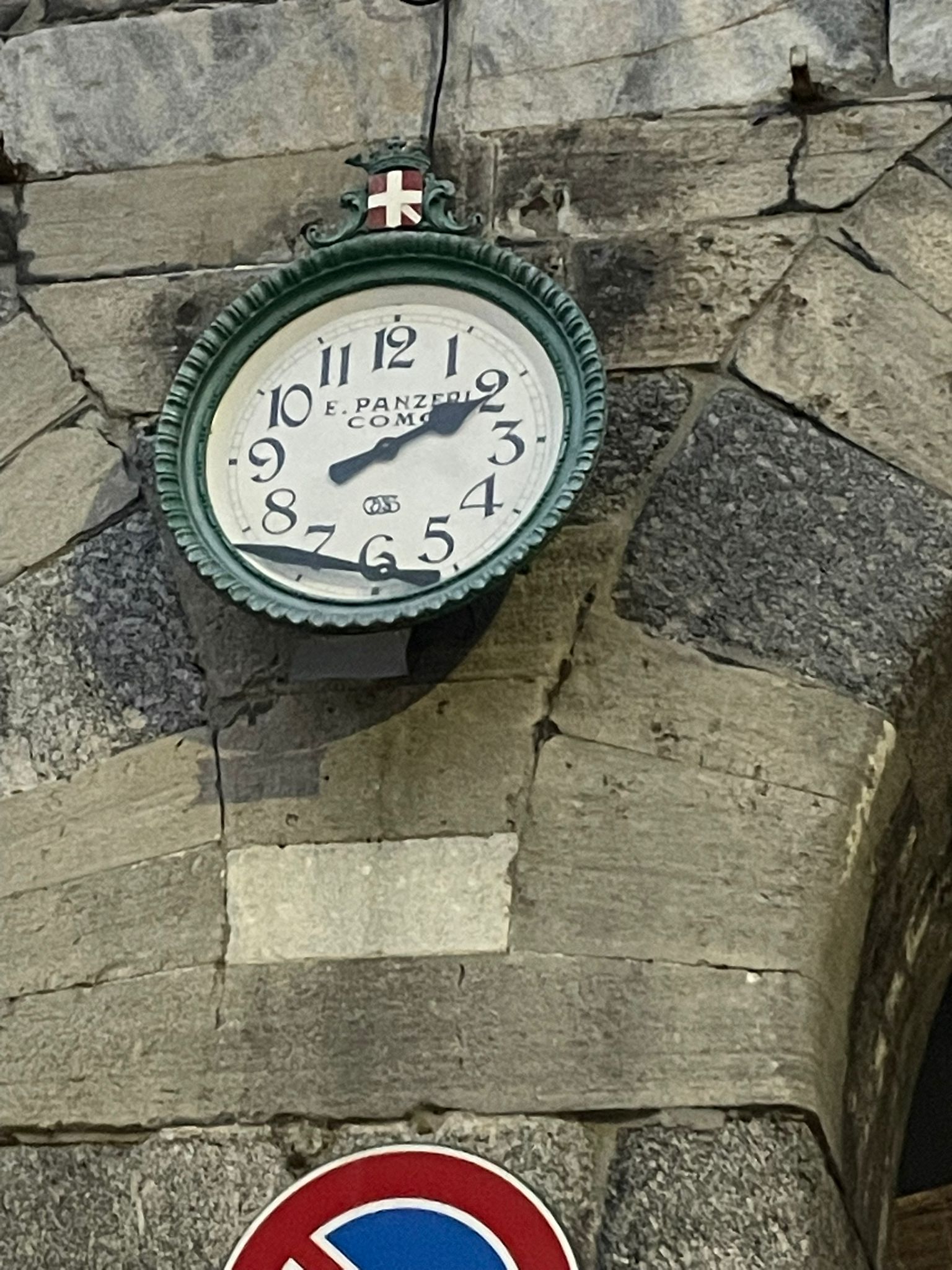 Peugeot Orologio da uomo vintage placcato oro 14K con spazzata a distanza e cinturino in pelle nera, Oro, Art Deco