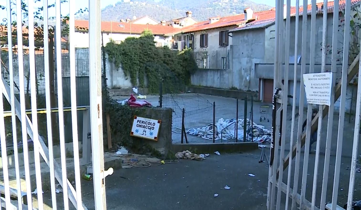 Ex oratorio di San Rocco sgomberato, il sindaco: “Era uno scandalo, situazioni tollerate per troppo tempo”