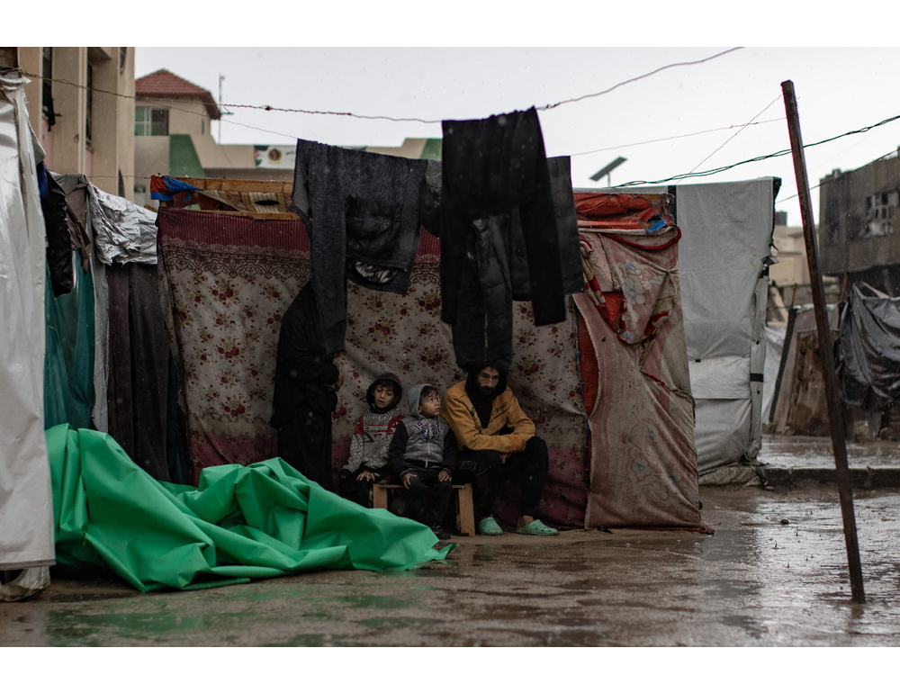 Allagate le tende degli sfollati a Gaza, situazione critica