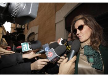 Innocenti fino a condanna definitiva.Vale per privati e ministri