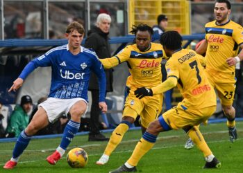 Nico Paz mette in apprensione i difensori atalantini (foto Roberto Colombo)