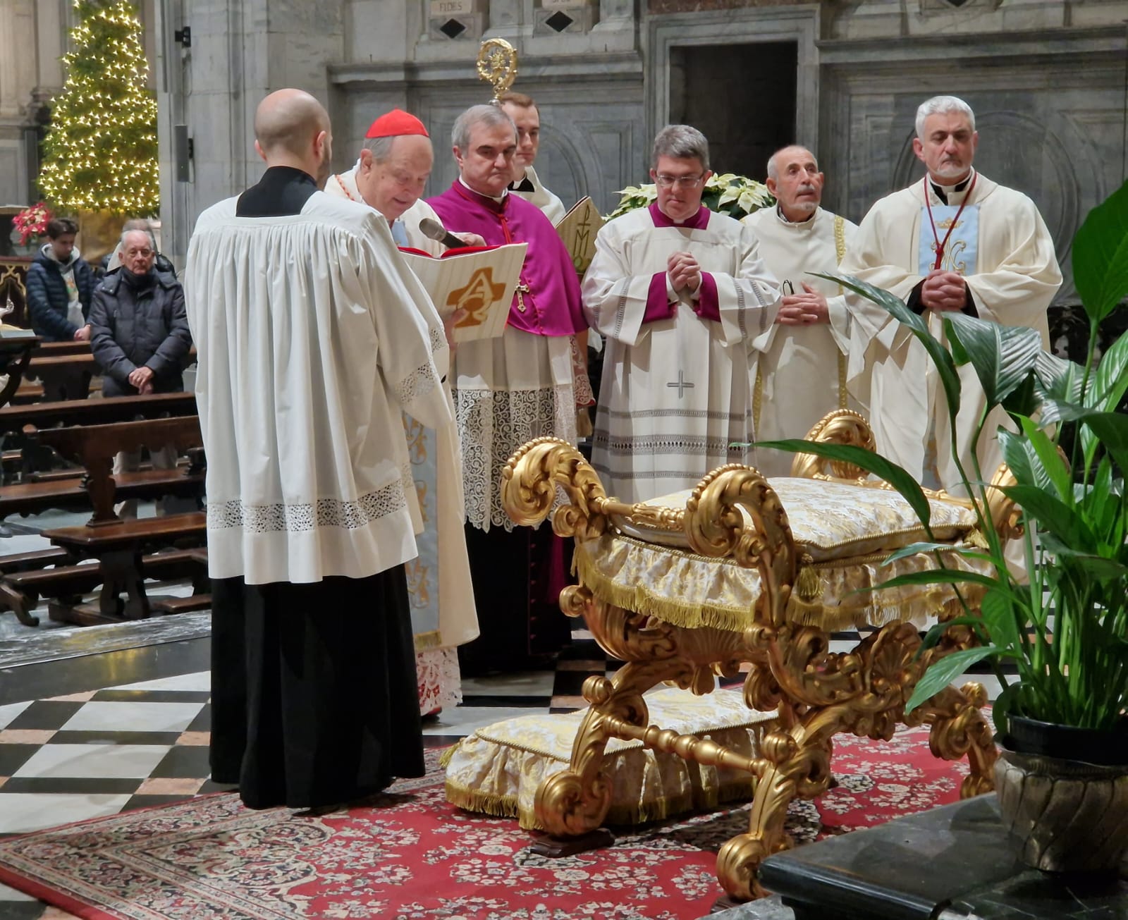 Il cardinale Cantoni in Duomo a Como: “La pace è una missione che coinvolge tutti”