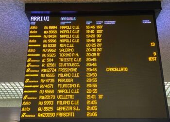 Causa un treno con un guasto che si era fermato vicino Bologna