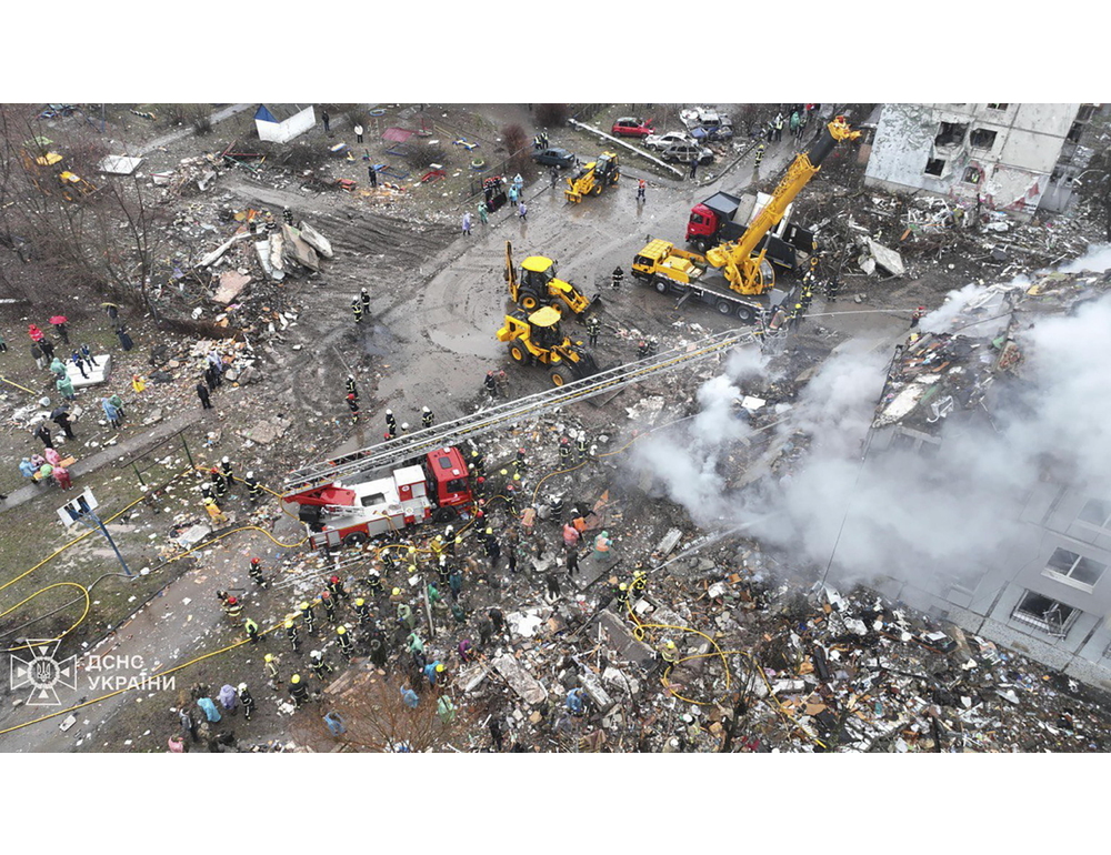 Kiev, sale il bilancio del raid russo a Poltava, 12 morti