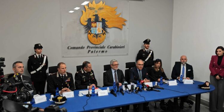 Il procuratore di Palermo illustra i particolari del maxi blitz