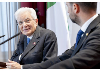 Capo dello Stato consegna onorificenze al merito Repubblica