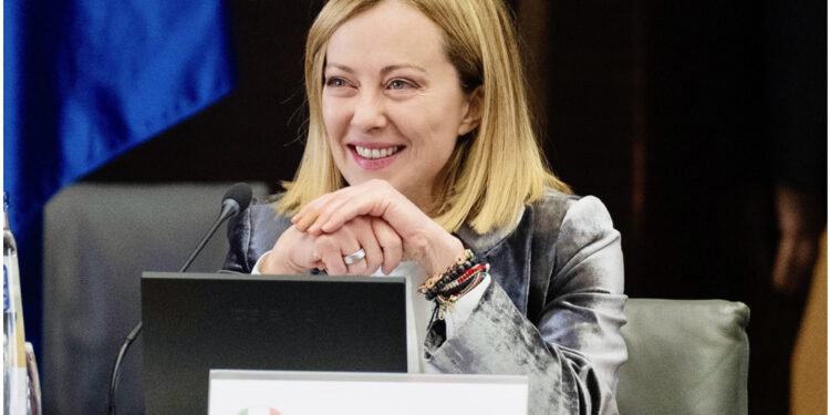 'Auguri di buon lavoro al nuovo presidente Parodi'