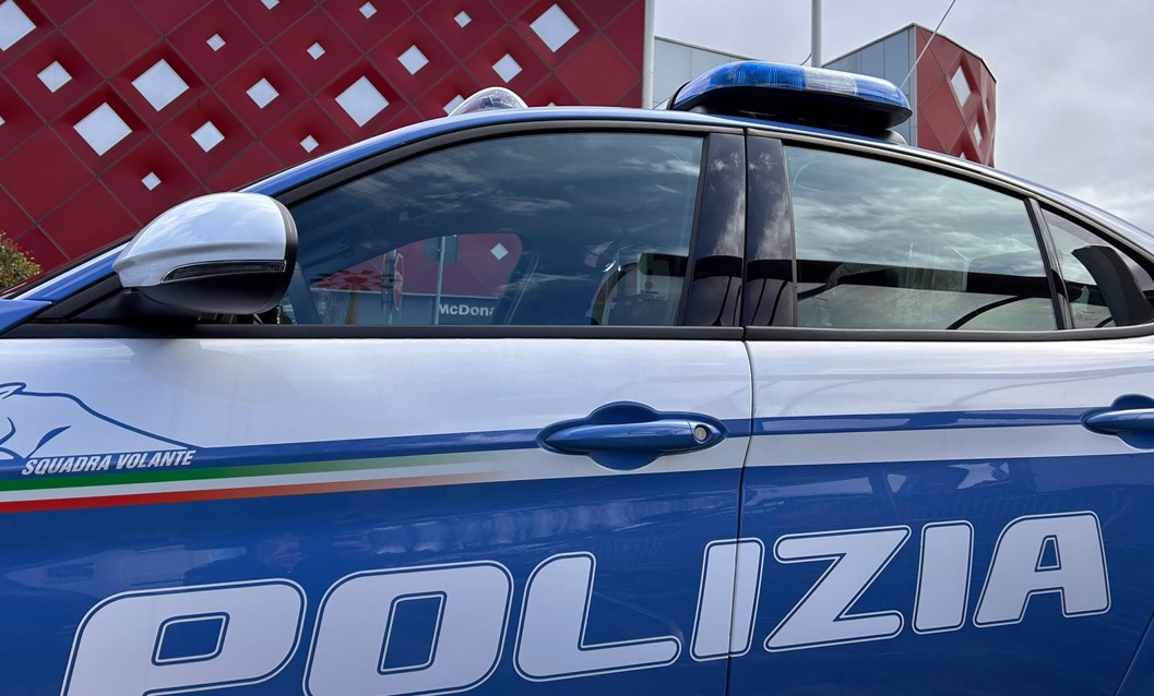 Montano Lucino, finta disabile raccoglie donazioni per i bambini poveri: denunciata 20enne rumena