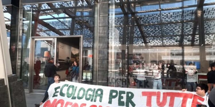 Manifestazione pacifica