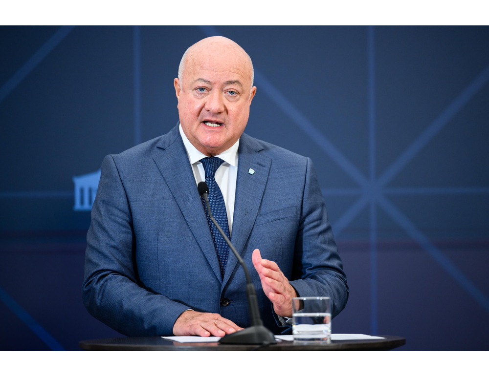 Christian Stocker giura come nuovo cancelliere austriaco