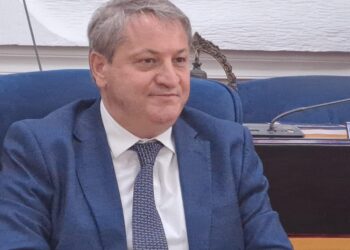 Vuole fornire la sua versione in merito agli episodi contestati