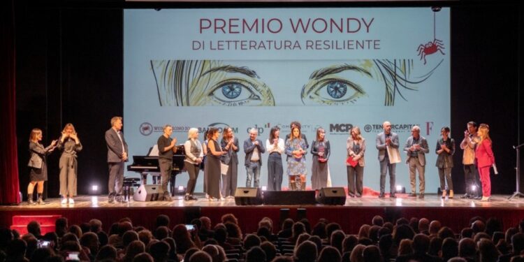 Sei i finalisti. La serata finale il 31 marzo al Teatro Manzoni