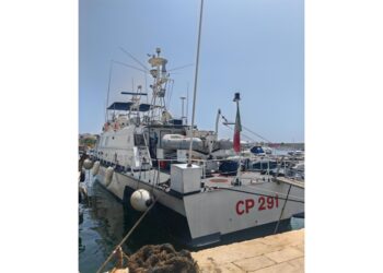 Soccorsi dalla motovedetta della Guardia Costiera