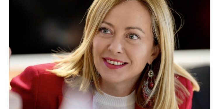 Restituisce scelta a cittadini e dà tempo per realizzare mandato