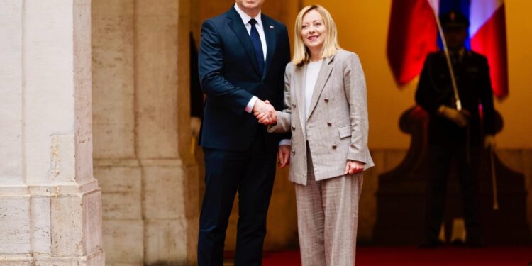 Con presidente della Polonia discussi anche rapporti bilaterali
