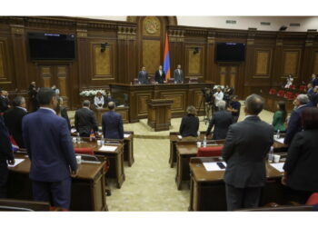 Il voto mentre il Paese prende le distanze dal Cremlino