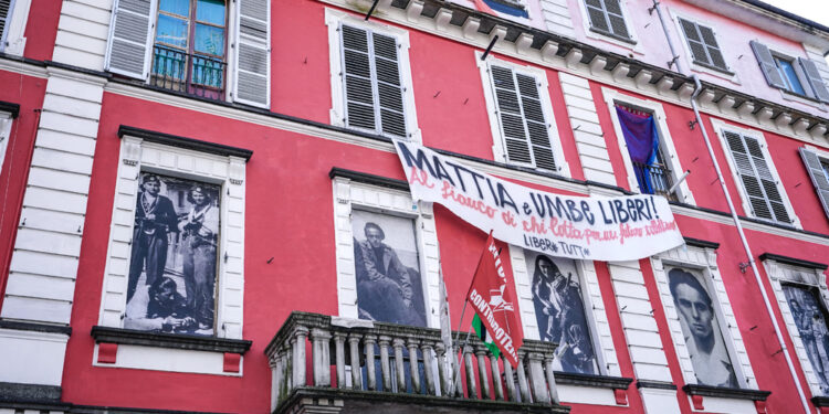 Sentenza a Torino nel processo ai militanti del centro sociale