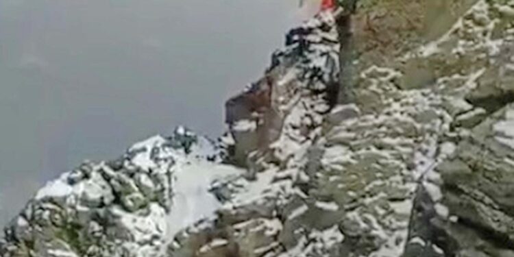 Velivolo finì contro un monte a Lecco