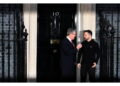 Abbraccio tra i due all'arrivo a Downing Street