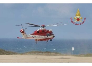 Il corpo recuperato su una scogliera vicino a spiaggia di Scivu
