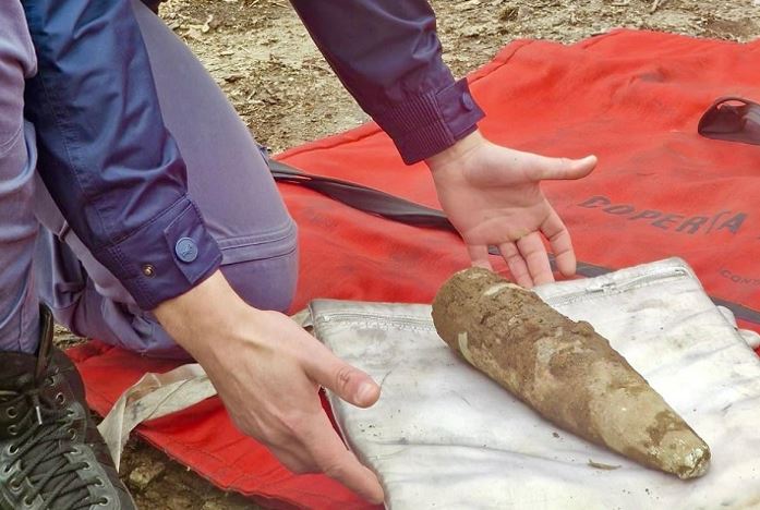 Como, proiettile da cannone nei boschi. La scoperta ad Albate