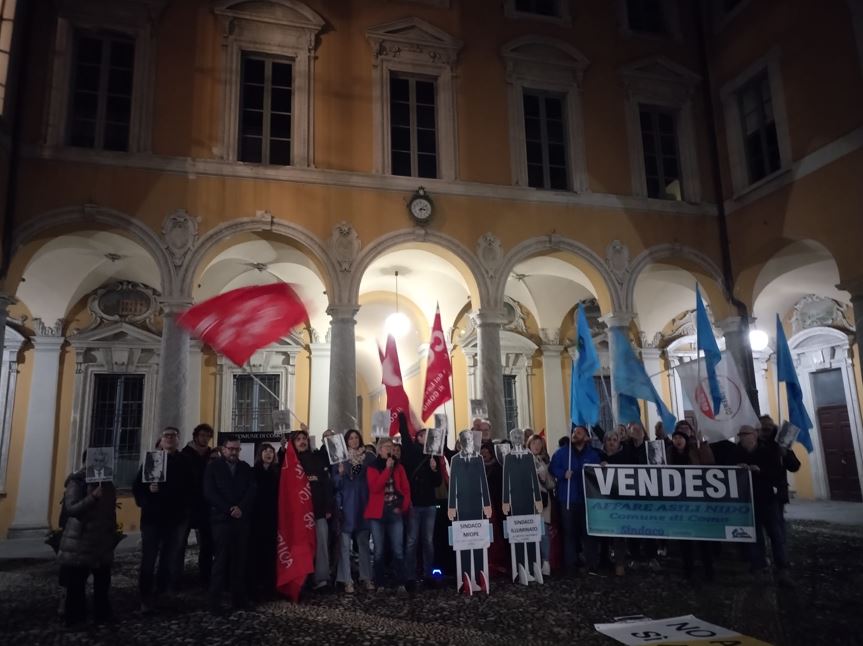 Privatizzazione nidi, protesta di sindacati e famiglie. Approvata la delibera dal consiglio comunale di Como