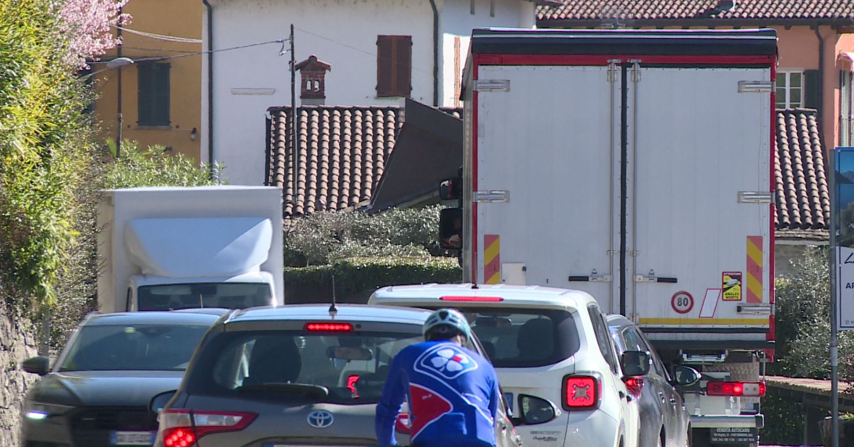 Ordinanza sulla Regina con due mesi di anticipo, il sindaco Guerra: “L’alternativa è il blocco quotidiano della Statale”