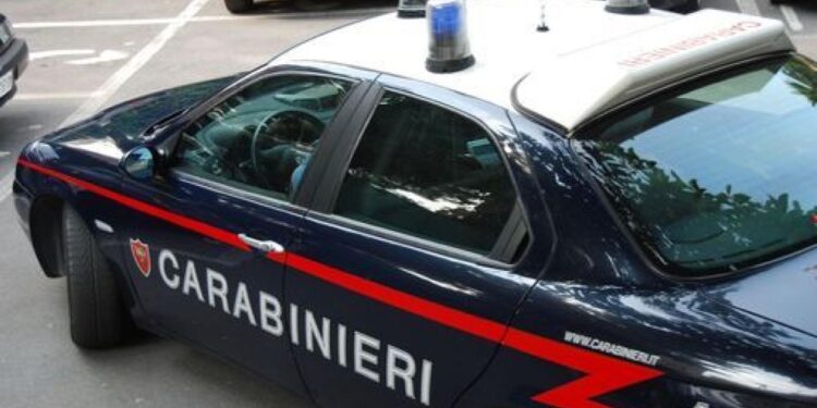 Nell'azienda di famiglia nel pisano.Il padre ha trovato il corpo